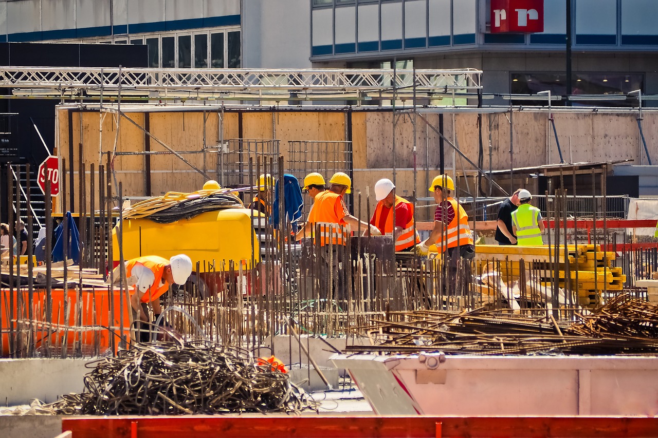 UGT-FICA La Rioja firma la subida salarial del 2,5% en el convenio de la construcción 